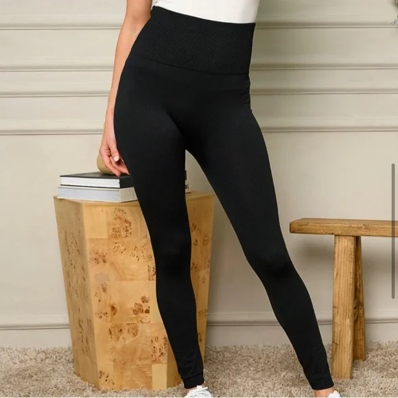 LAST ONE: Women’s soft comfy fall winter stretchy fleece leggings - Picture 4 of 6